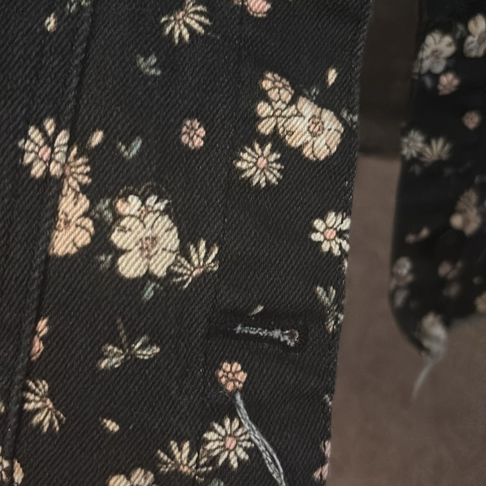 XL - Picture 5 of 8